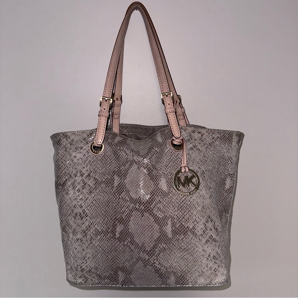 Michael Kors Jet Set Snakeskin Embossed Tote Shoulder Handbag Purse B-0905
